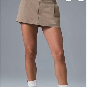 Alo Yoga Fan Club Mini skirt - M khaki